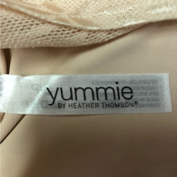 Yummie Nude Bralette With Lace Size Small - Picture 5 of 10